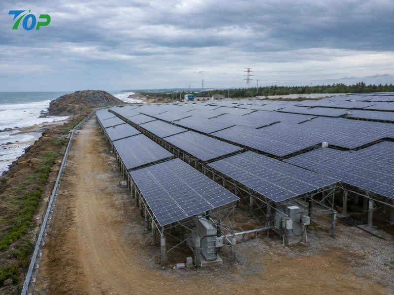 Aşırı İklim Koşulları için Özelleştirilmiş Güneş Enerjisi Montaj Hizmetleri: Rüzgar, Kar, Korozyon ve Arazi Zorluklarına Karşı PV Yapılarının Mühendisliği